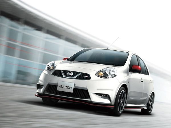 Nissan March, small automatic rental car in Mauritius